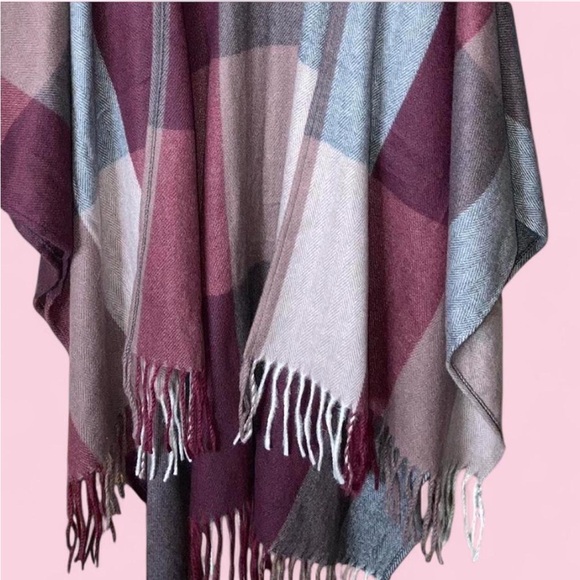 Woolrich fold over fringed Blanket shawl OS - Picture 2 of 9